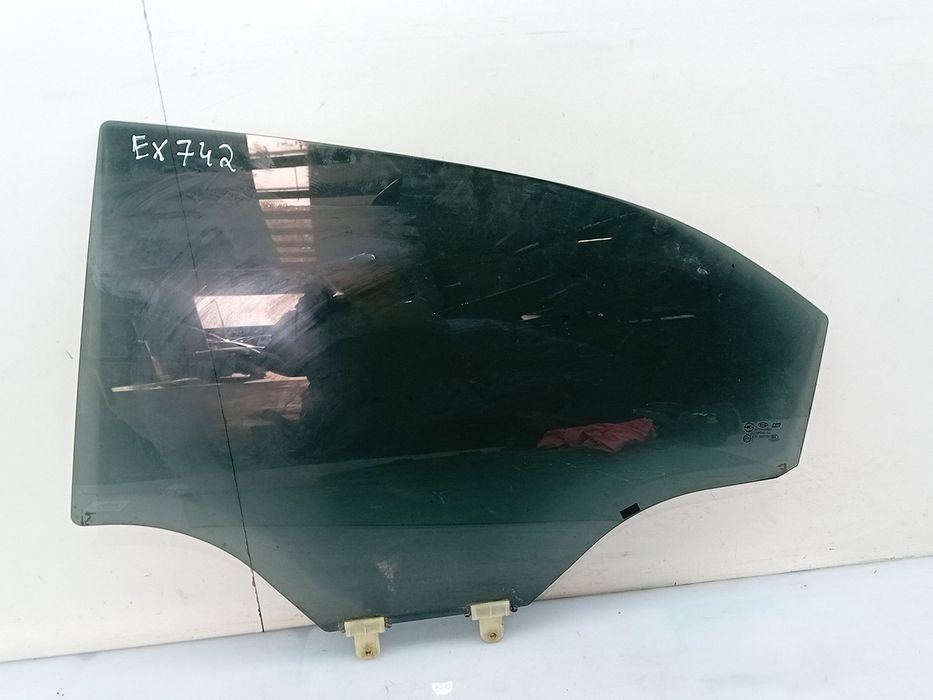 Vidro porta trás esquerdo KIA Rio III (UB)