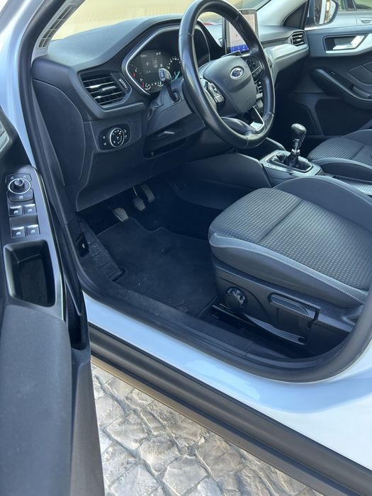 Ford Focus — fotografia 6