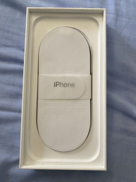 Caixa Iphone 17 Pro 256GB c/ cabo