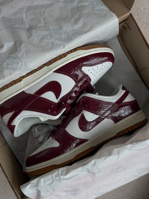 ФОТО РЕАЛ‼️ жіночі кросівки Nike Dunk SB Dunk Burgundy Croc найк сб