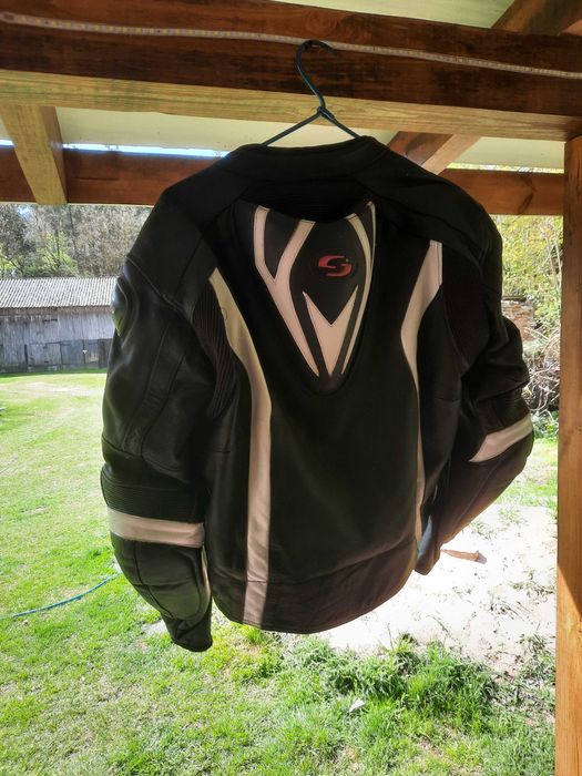 Kombinezon motocyklowy
