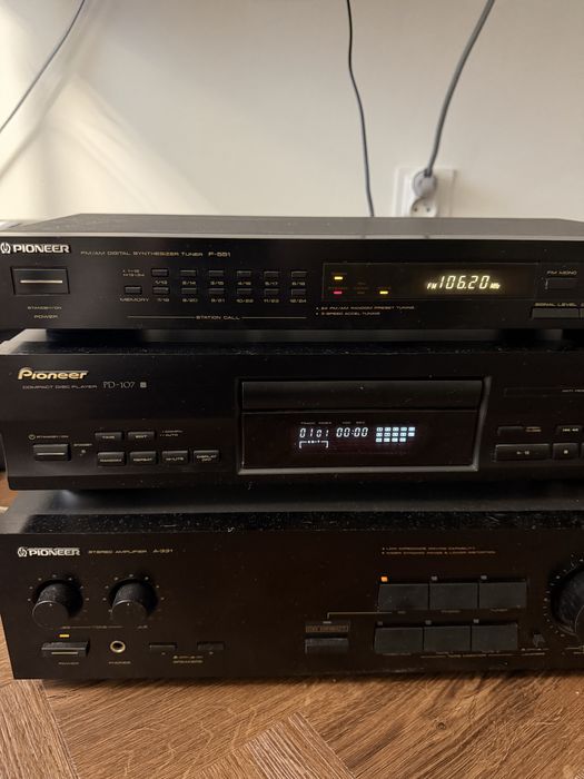 Zestaw pioneer a-331 pd-107 f-551