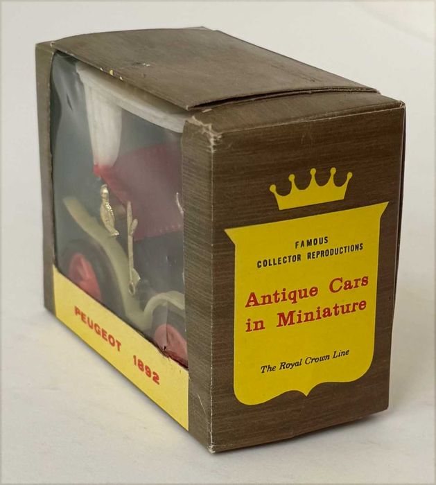KMC_PEUGEOT 1892 Esc 1/43. Série “Antique Cars In Miniature”. Como novo.