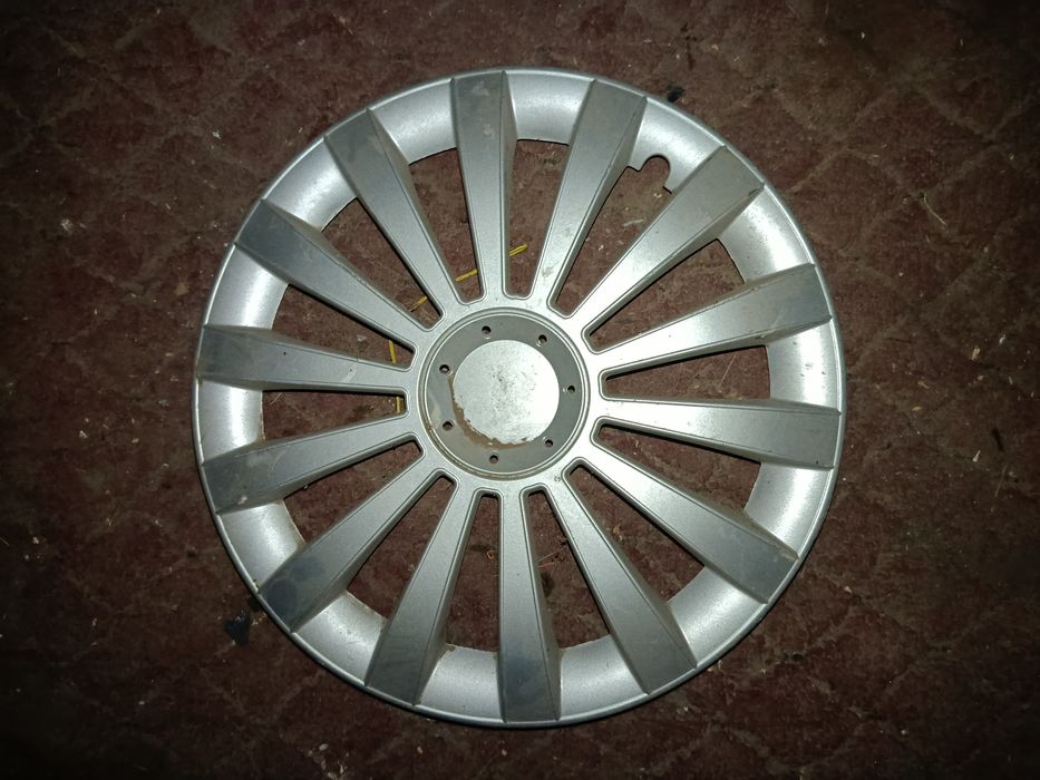 Продам ковпак r15