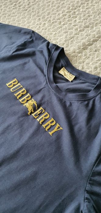T-shirt burberry granatowy
