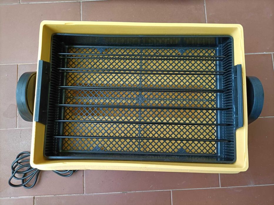 INCUBADORA Brinsea OCTAGON 20 Automatica 24 ovos. C/o nova
