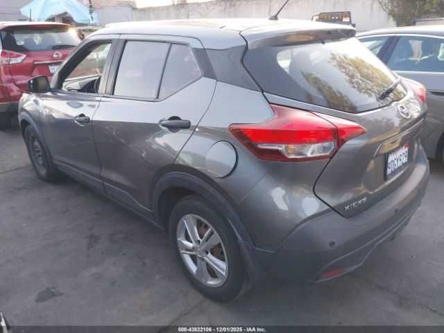 NISSAN KICKS S xtronic CVT 2020