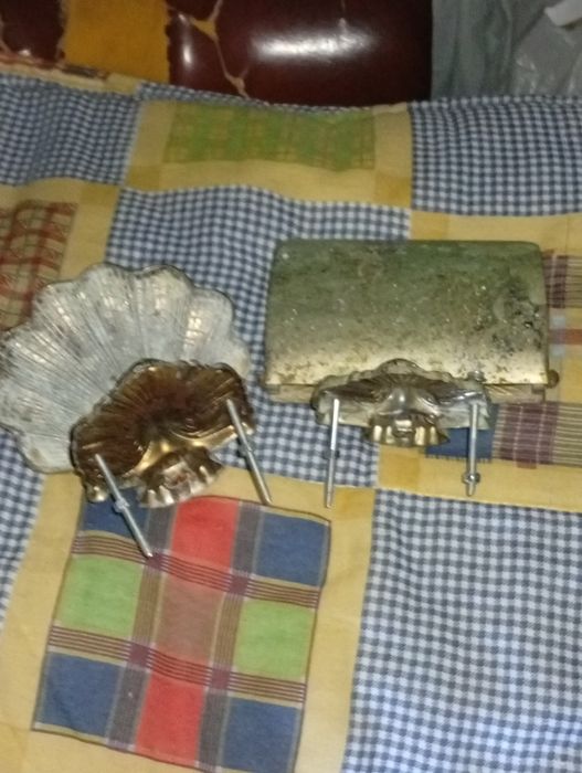 Par de Acessórios em Metal para Quarto de Banho