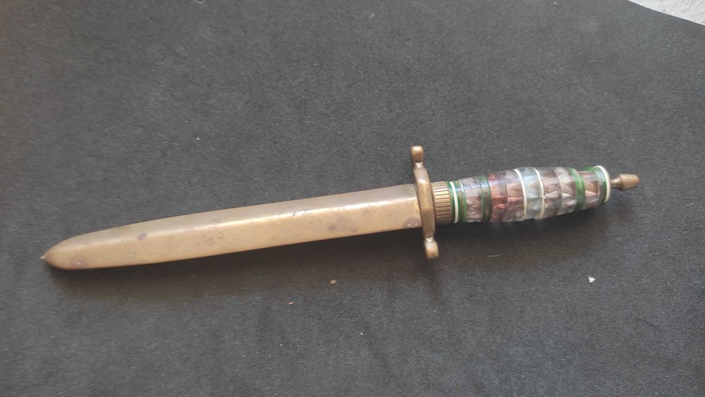 Ручка-клінок сувенір