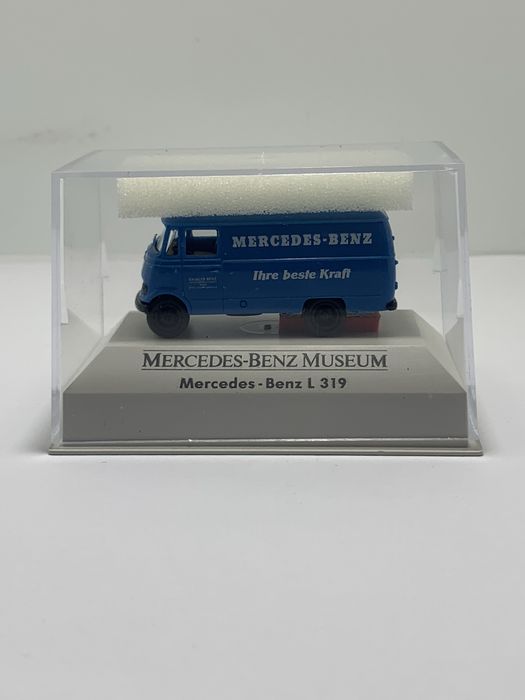 Mercedes L 319 Brekina escala 1/87