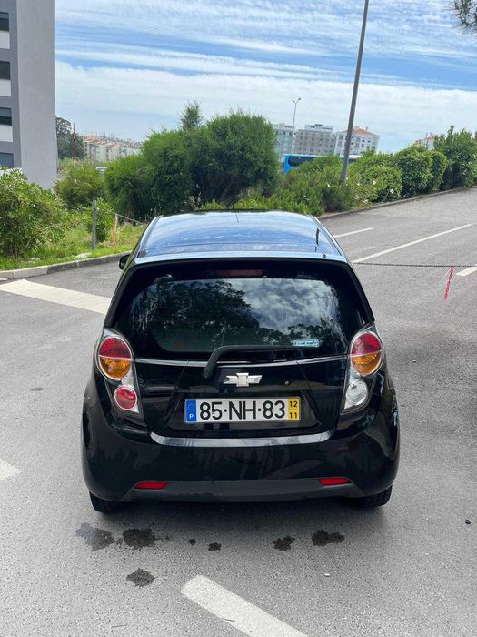 Chevrolet Spark  GPL econômico , ideal para cidade