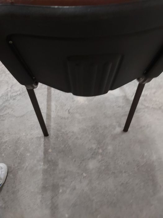 Cadeira em pele de escritório