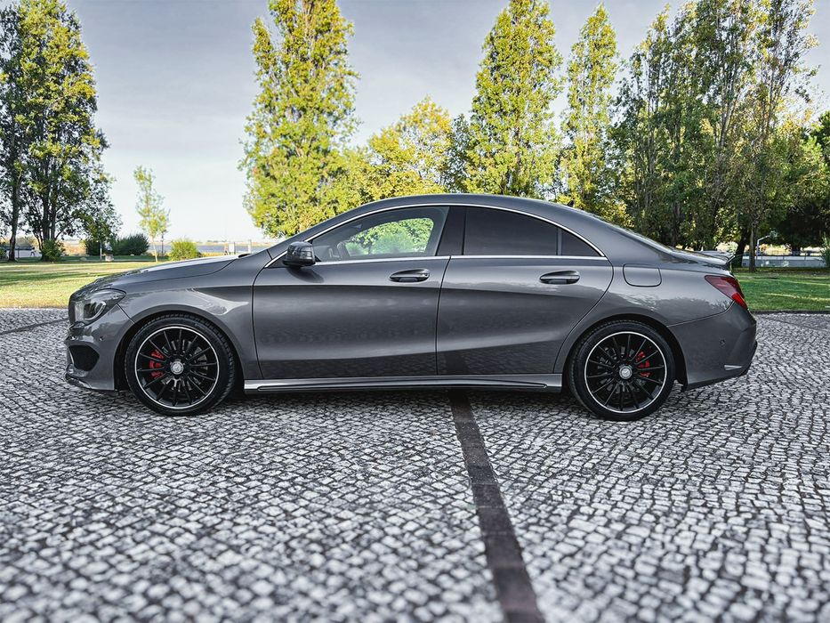 Mercedes CLA AMG 2.2 170CV  Automático 183000klms