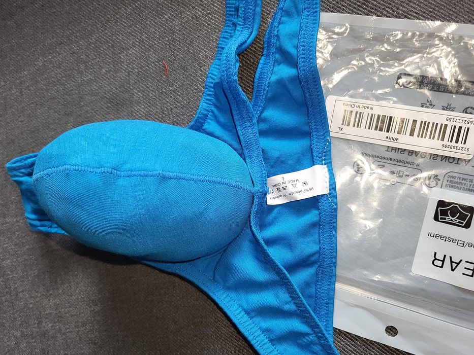 Super wygodne seksi stringi z kieszonką