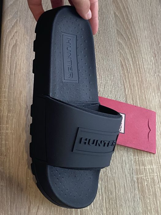 Резинові щльопанці Hunter