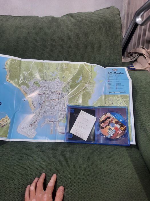 Gta v premium edition com mapa.