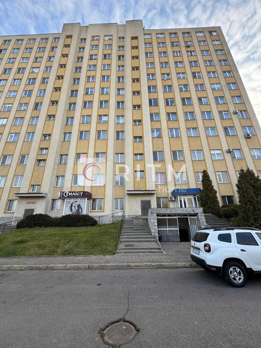 Продаж великогабаритної 2-кімнатної квартири 120 м² у Центрі міста!!!