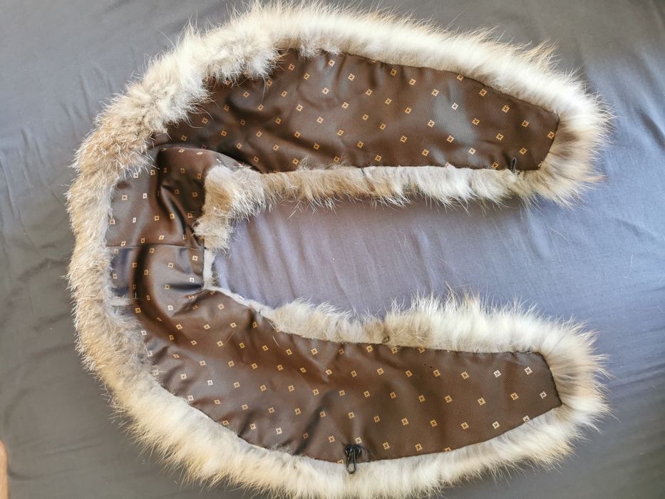 Śliczny kołnierz z lisa