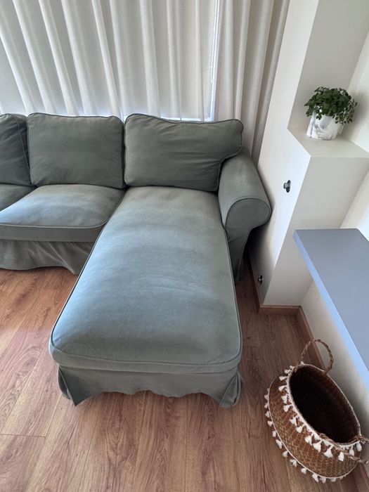 Sofá 3 lugares com chaise longue EKTORP IKEA