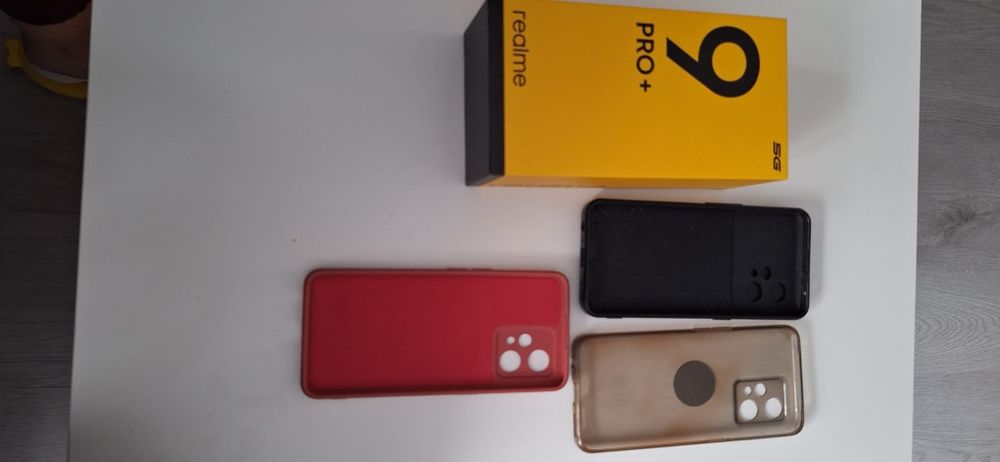Sprzedam Smartfon realme 9 Pro+ 8/256GB