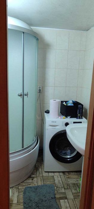 Підселення в окрему кімнату для хлопця, вул. Целевича