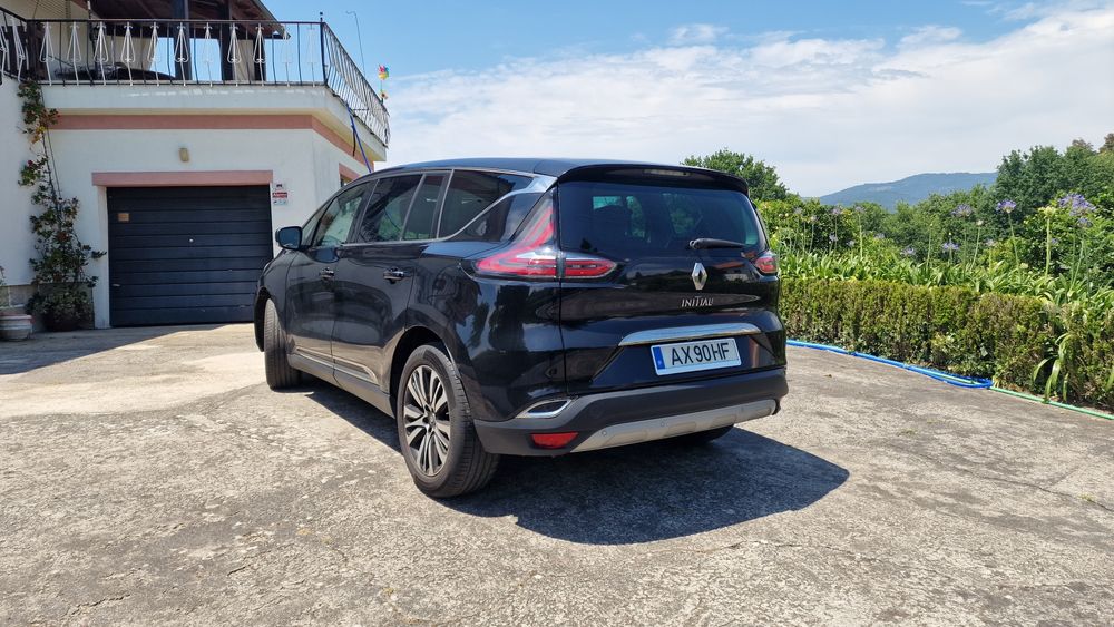 Renault Espace V Initiale Paris 1.6 dCi Bi-Turbo 160cv EDC – 7 Lugares – Full Extras