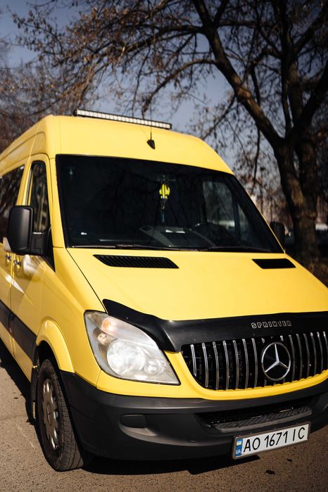 Автомобіль спринтер