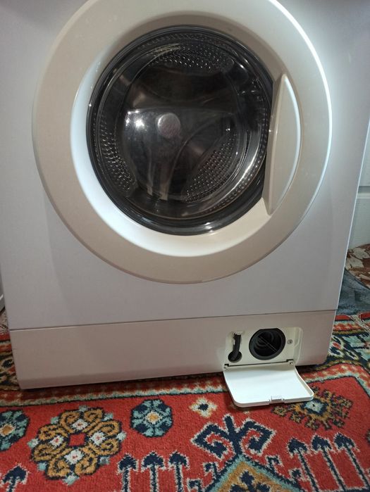 Продам пральну машину після технічного обслуговування  на 5 кг LG