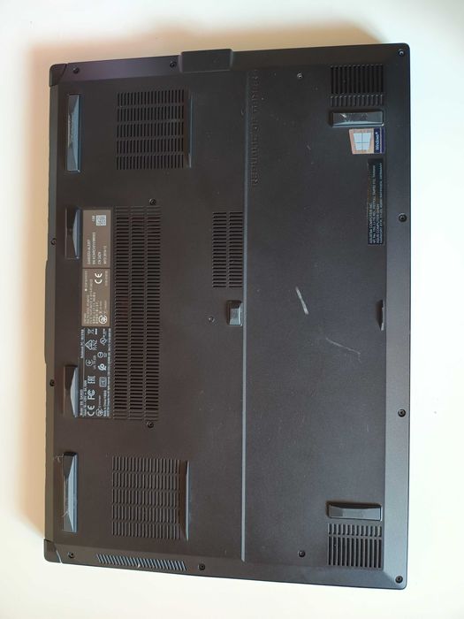 ASUS Zephyrus G GU502DU Ryzen 7-3750H 16Gb GTX1660Ti max-Q 6Gb SSD512Gb 120Hz