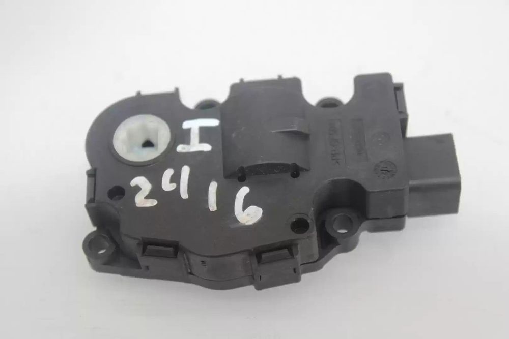 MOTOR CONDUTA SOFAGEM BMW 1 2012 -22112012 2