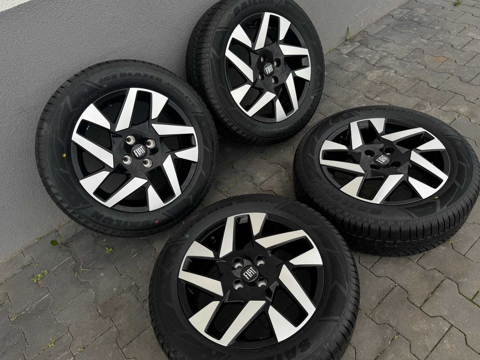 FIAT 600 600e koła zimowe 215/60R17 TRACMAX NOWE Oryginalne