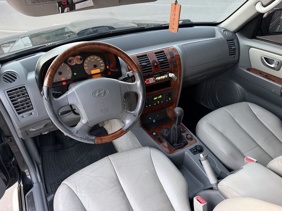 Hyundai taracan 2.9Crdi
