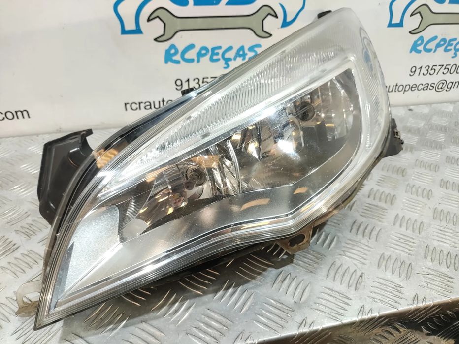 OTICA OTICAS ESQUERDA ORIGINAL OPEL ASTRA J 13253656 1LG01001103