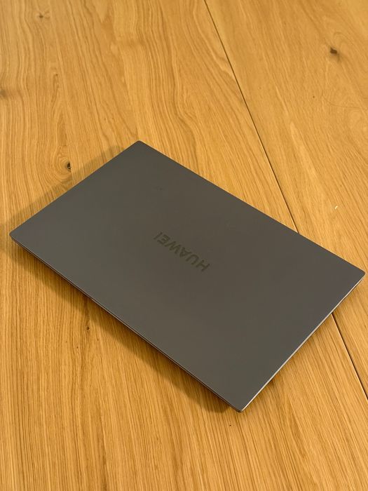 Używany laptop Huawei MateBook D 16 R5-4600H/16GB/512/Win10
