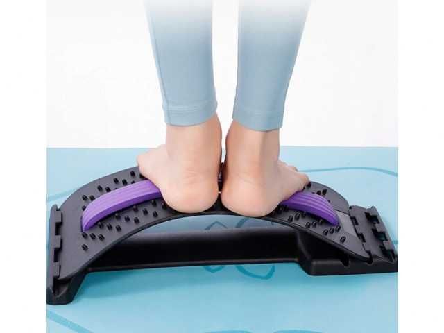 Przyrząd do rozciągania pleców back massage