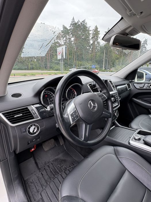 Mersedes ML350 2012