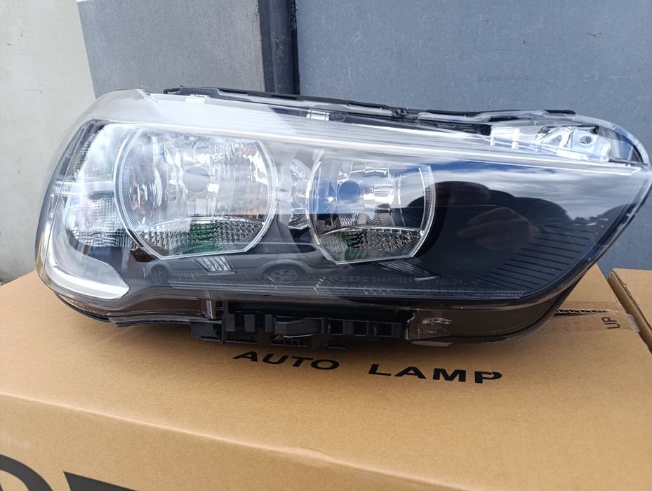 Фара BMW X1 F48 2015-2019 63117346534,63117346533