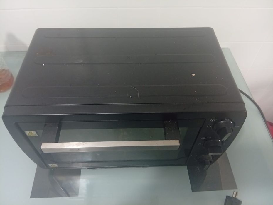 Forno pequeno a funcionar