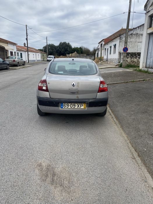 Vendi ou troco renault  megane