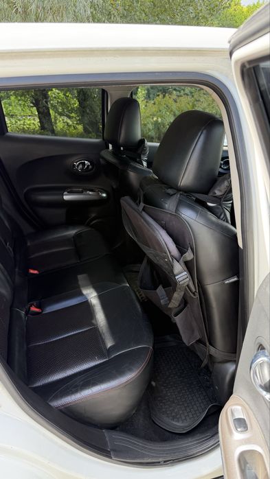Автомобіль Nissan Juke