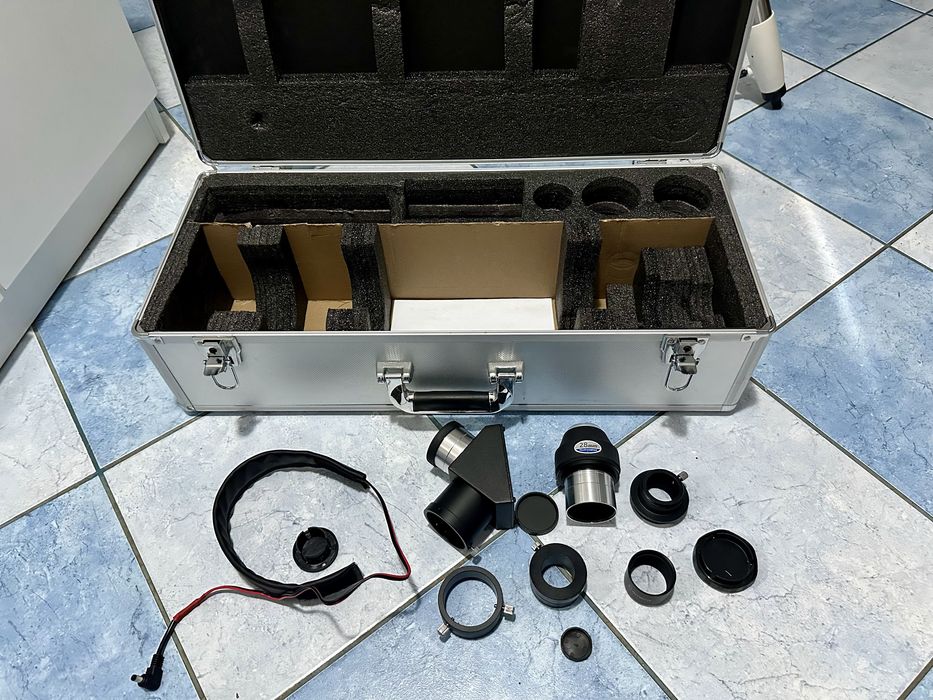 Teleskop Sky Watcher ED80, montaż AZ-EQ5 GoTo, dodatki astrofotografia