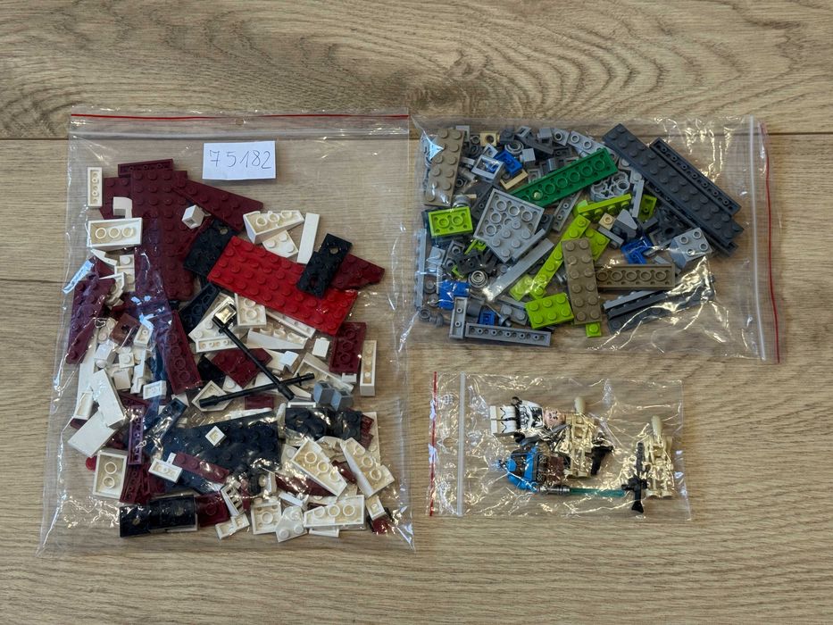 LEGO Star Wars 75182 Republic Fighter Tank jak 75342