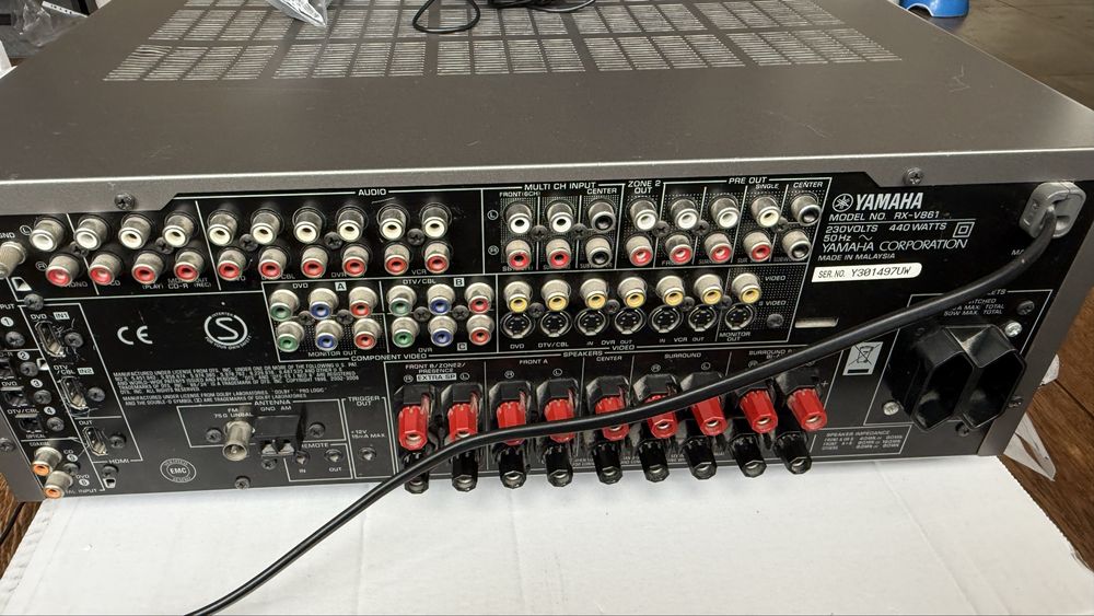 Amplituner Yamaha RX-V861