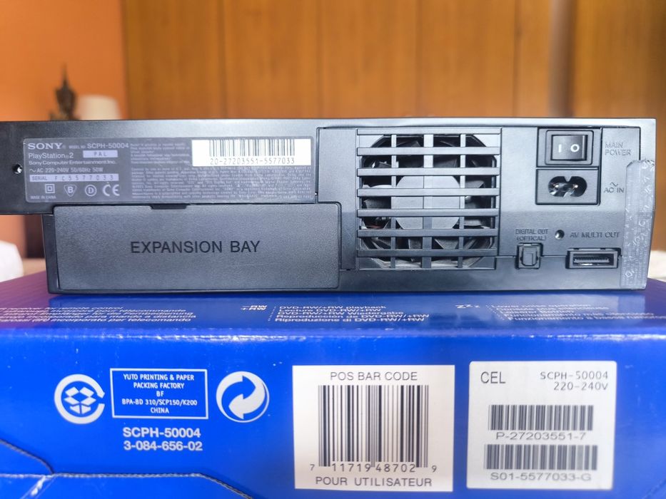 PlayStation 2 SCPH-50004