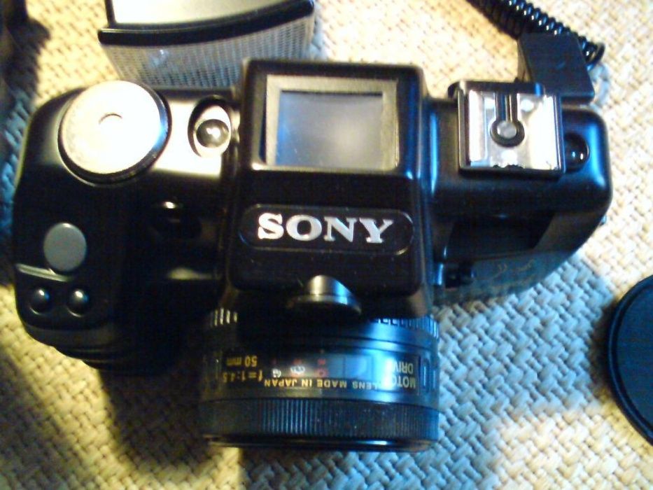 продам фотоаппарат SONY пленка зеркалка оригинал