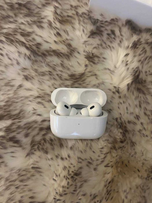 Продам навушники apple airpods pro 2
