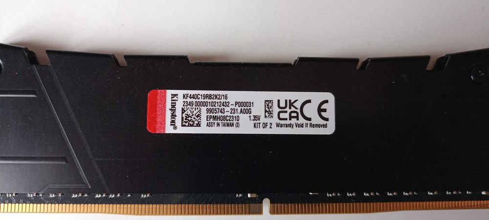 4200грн (за 2шт)

Оперативна пам'ять DDR4 2x8Gb Kingston Fury

Частота