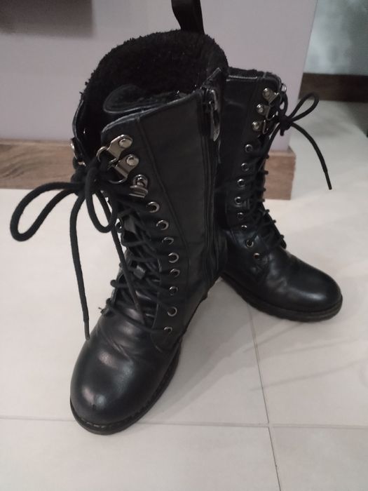 Buty zimowe dla dziewczynki rozm. 33