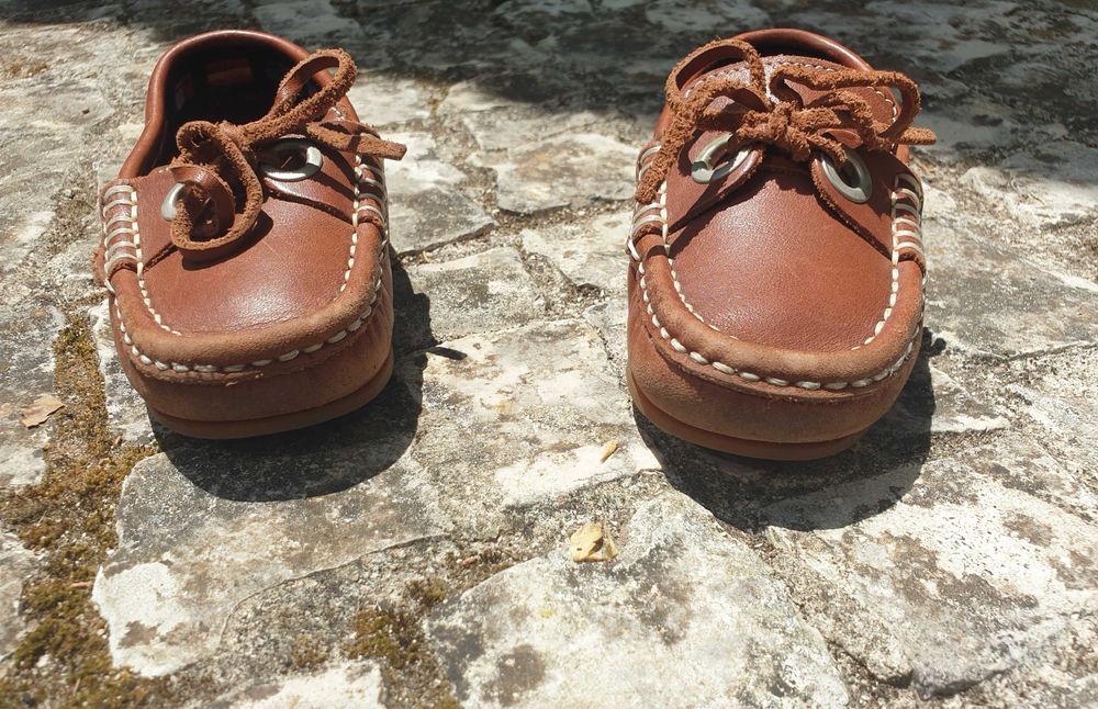 Sapatos vela tamanho 24