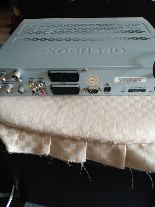 Тюнери Ipsat, Openbox,  в робочому стані